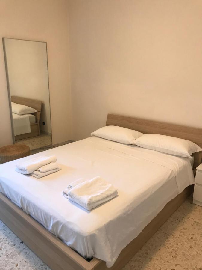 B&B Parco 2 Giugno Bari Exterior photo