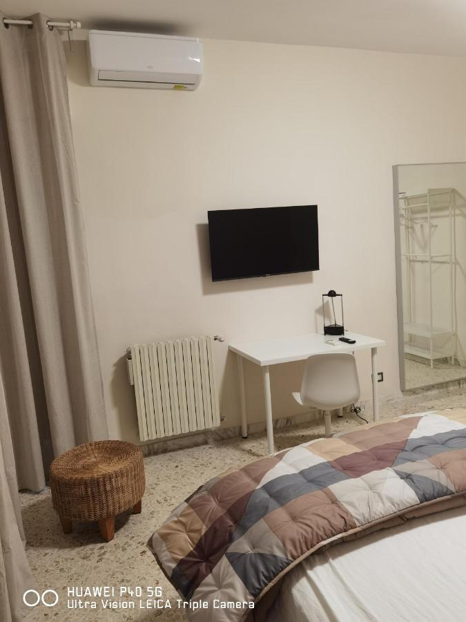 B&B Parco 2 Giugno Bari Exterior photo